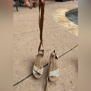 Old Navy Cream Espadrille Sandals